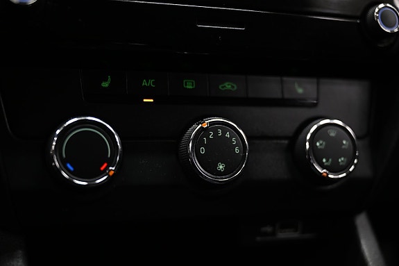 Skoda Octavia 19 of 23