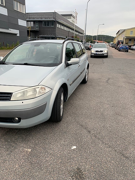 Renault Megane II 4 of 5