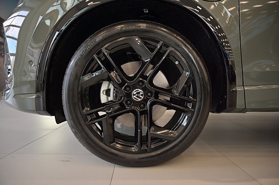 Volkswagen Tiguan 11 of 28