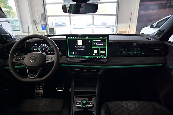 Volkswagen Tiguan 12 of 28