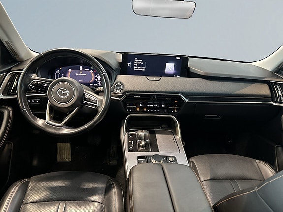 Mazda CX-60 8 of 19