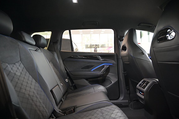 Volkswagen Tayron 25 of 27