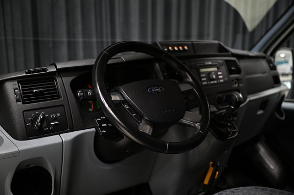 Ford Transit 23 of 30