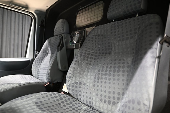 Ford Transit 25 of 30