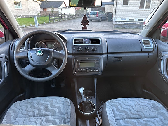 Skoda Fabia 5 of 5
