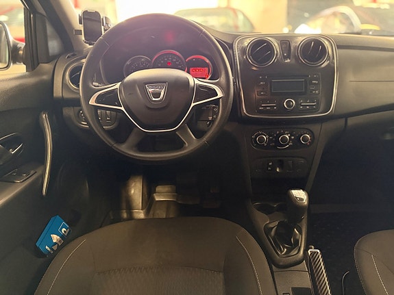 Dacia Logan 7 of 10