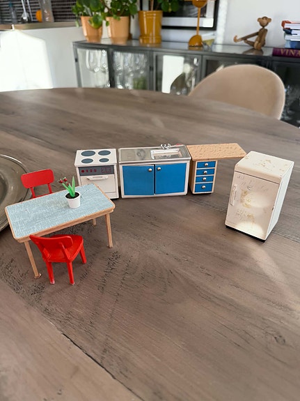 Product image 1 of 6