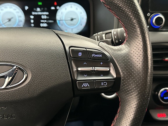 Hyundai Kona 18 of 30