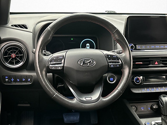 Hyundai Kona 12 of 30