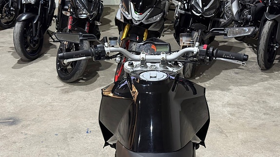 KTM Superduke 990 Yoshimura 0kr insats 10 of 13