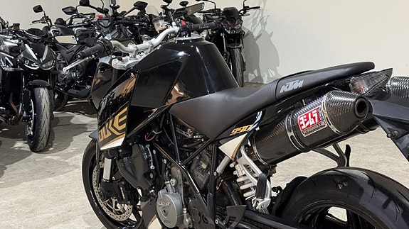 KTM Superduke 990 Yoshimura 0kr insats 9 of 13