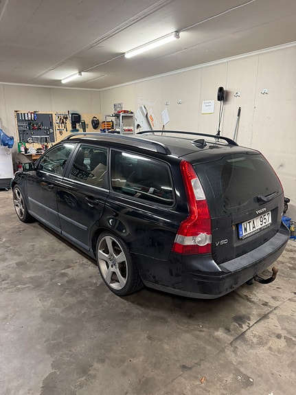 Volvo V50 4 of 6