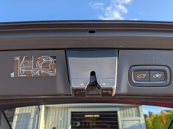 Volvo V90 15 of 19
