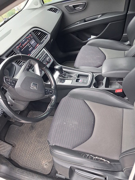 Seat Leon 3 of 4