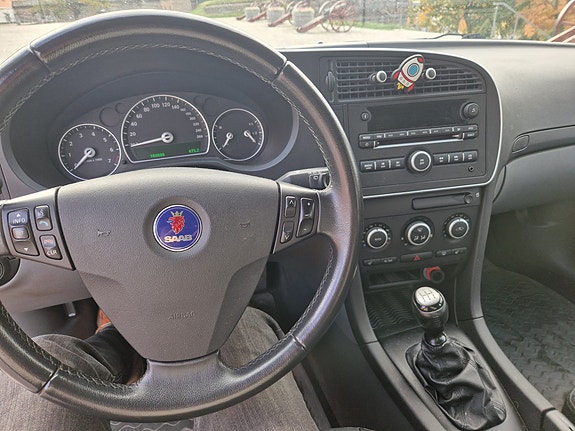 Saab 9-3 5 of 5