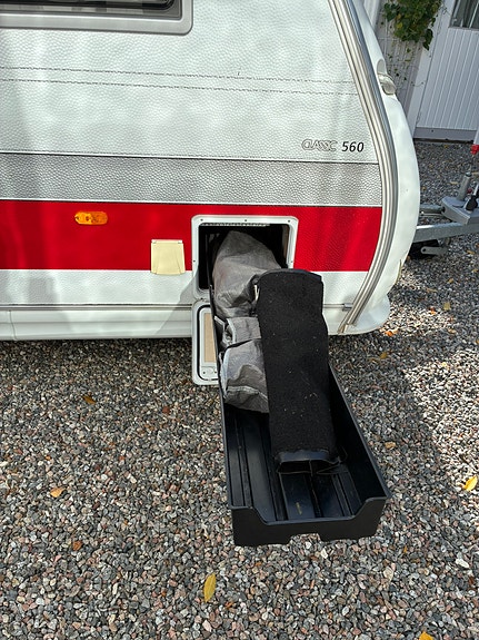 KABE CLASSIC 560 GLE KS (inkl. sommar- och vintertält) 19 of 24