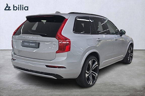 Volvo XC90 19 of 26