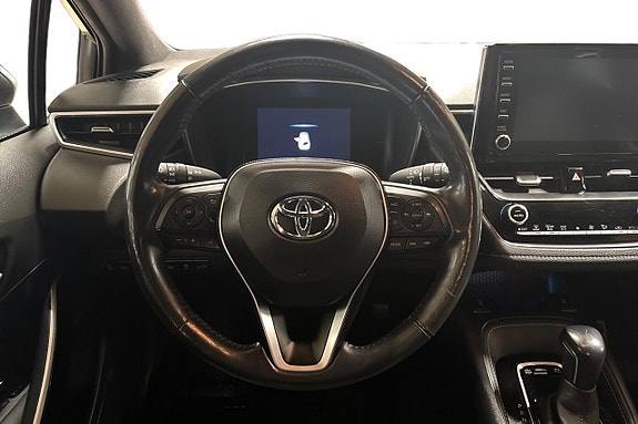Toyota Corolla 13 of 22