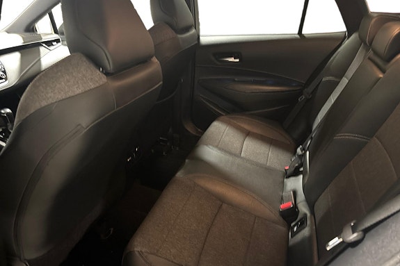 Toyota Corolla 19 of 22