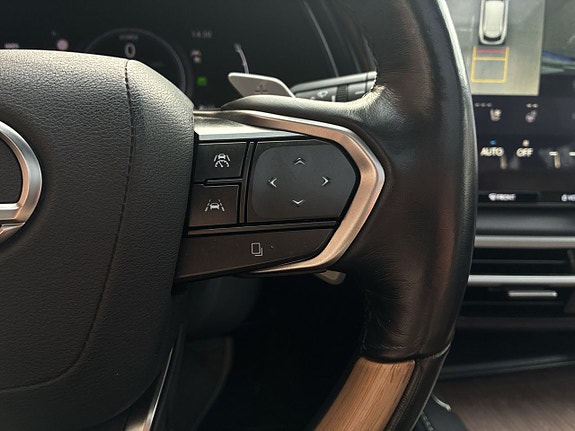 Lexus RX450h+ 21 of 27
