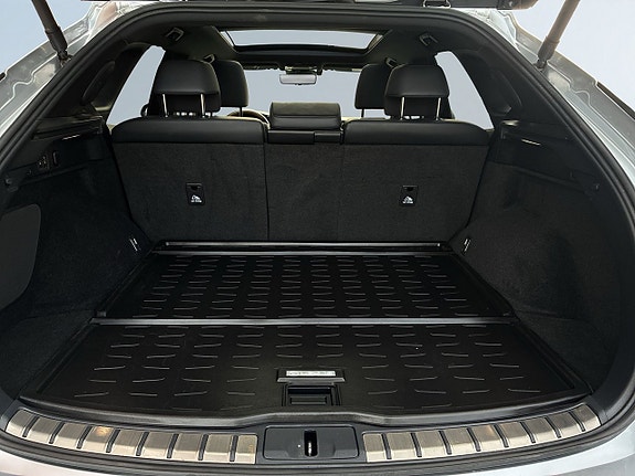 Lexus RX450h+ 12 of 27