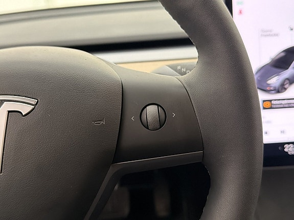 Tesla Model 3 15 of 30