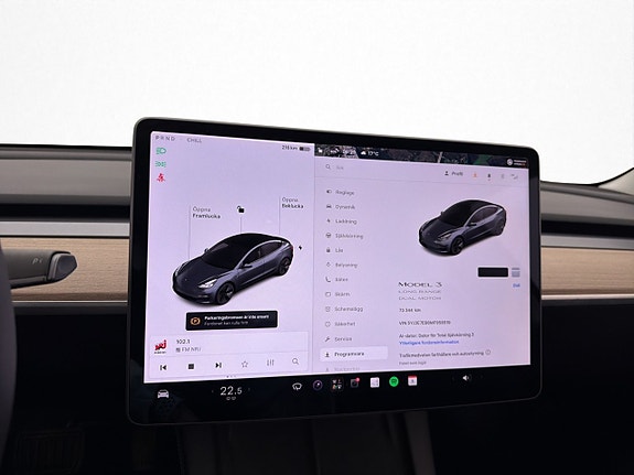 Tesla Model 3 23 of 30
