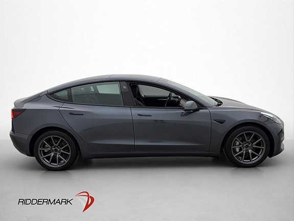 Tesla Model 3 10 of 30