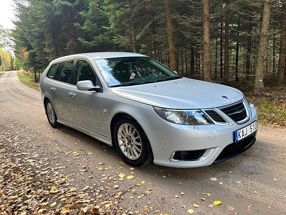 Saab 9-3 2 of 7