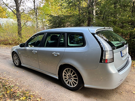 Saab 9-3 3 of 7