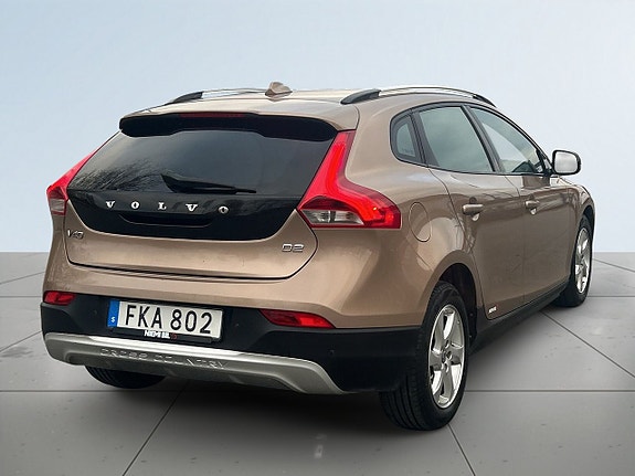 Volvo V40 Cross Country 6 of 21