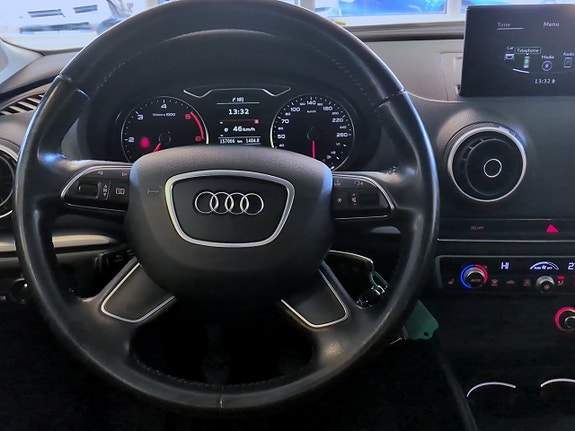 Audi A3 9 of 14