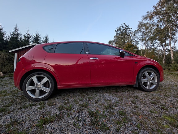 Seat Leon 9 of 16