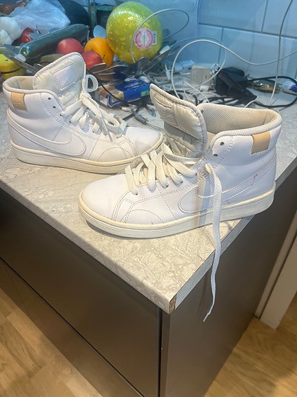Product image 1 of 6