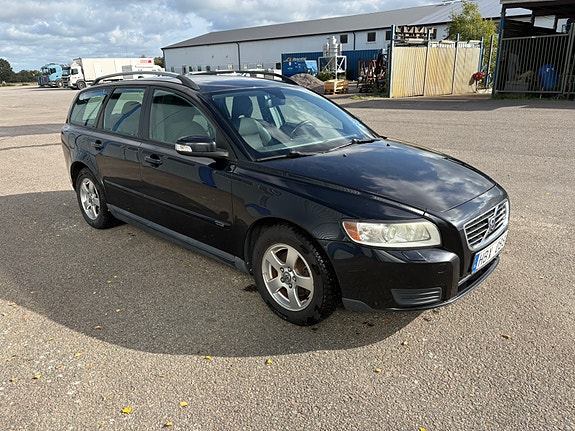 Volvo V50 5 of 11