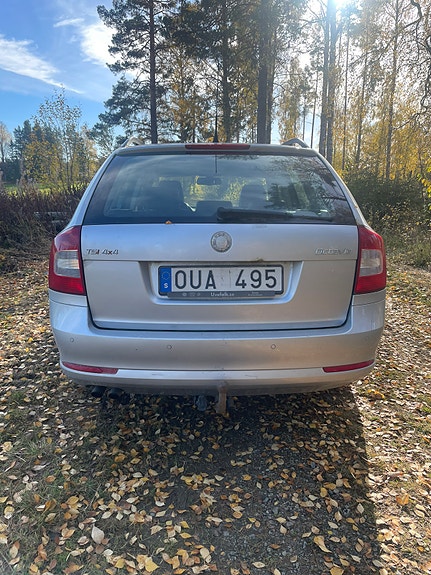 Skoda Octavia 3 of 5