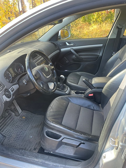 Skoda Octavia 4 of 5