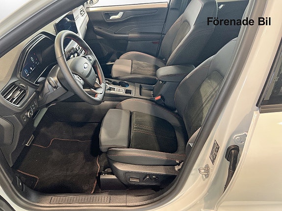 Ford Kuga 7 of 15