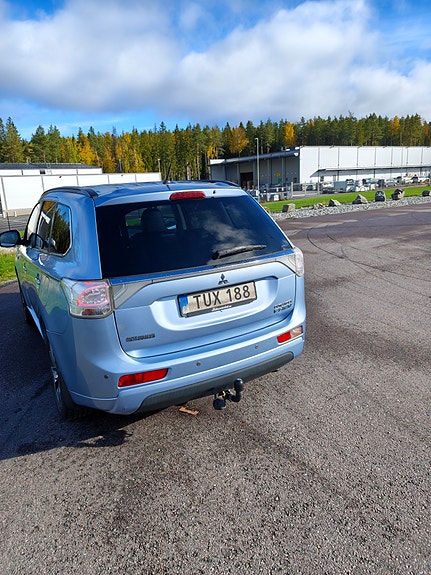 Mitsubishi Outlander 3 of 10