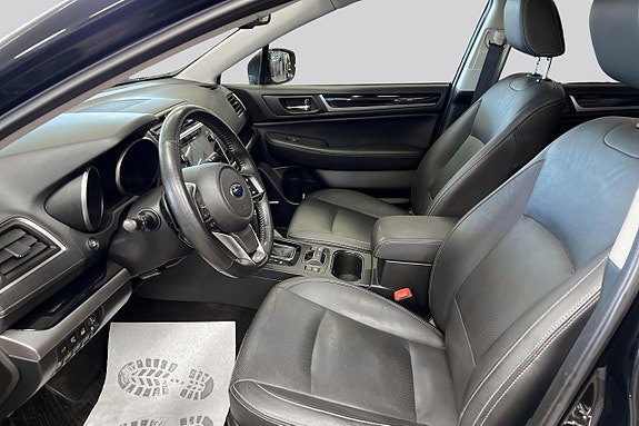 Subaru Outback 8 of 19