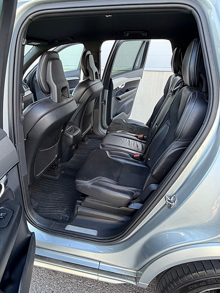 Volvo XC90 9 of 15