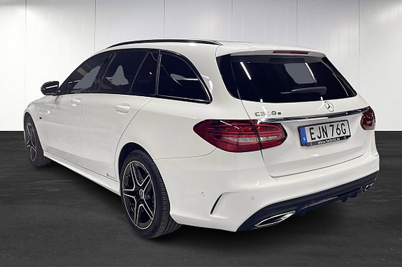 Mercedes-Benz C300 e 4 of 11