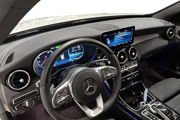 Mercedes-Benz C300 e 9 of 11