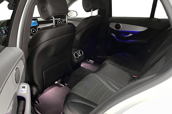 Mercedes-Benz C300 e 8 of 11