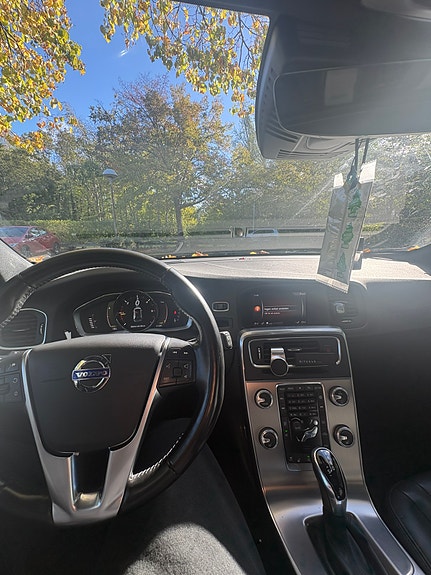Volvo V60 6 of 6