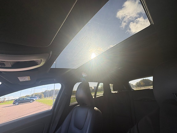 Volvo V60 4 of 6
