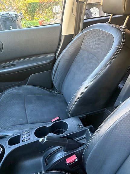 Nissan Qashqai+2 3 of 11