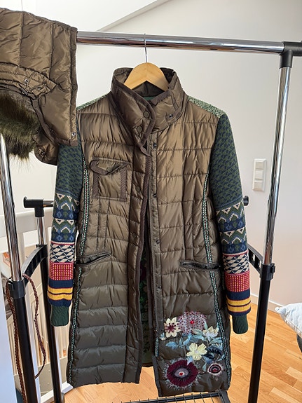 Product image 1 of 4