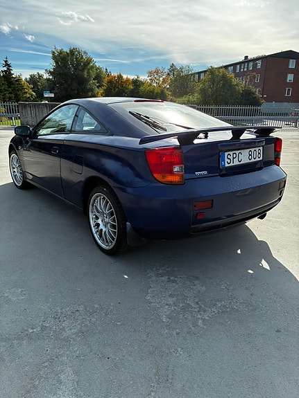 Toyota Celica 2 of 9