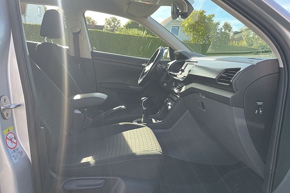 Volkswagen T-Cross 13 of 15